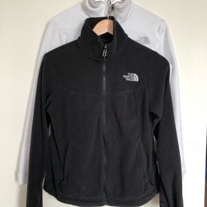 2 Northface Fleece in Black and White